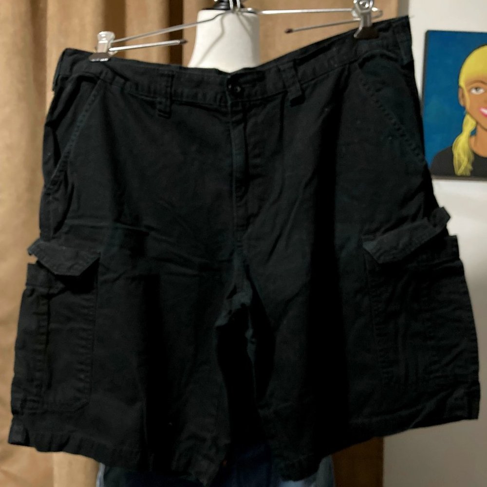 Denver Hayes cargo shorts